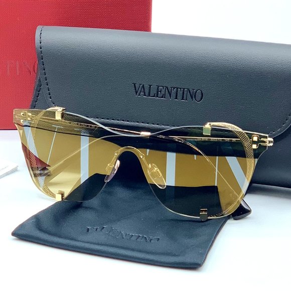 Valentino Accessories - NIB VALENTINO Mirrored VLTN Eye Shields Sunglasses